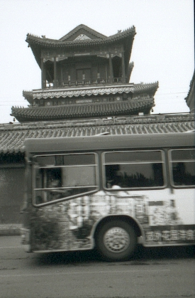 pekin-92-sortie-hutong-bus-toit-temple
