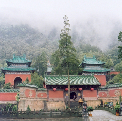 wudangshan-09-temple-des-nuage-pourpre